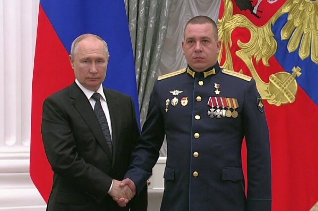    Владимир Путин и Сергей Пятин Фото: Президент России