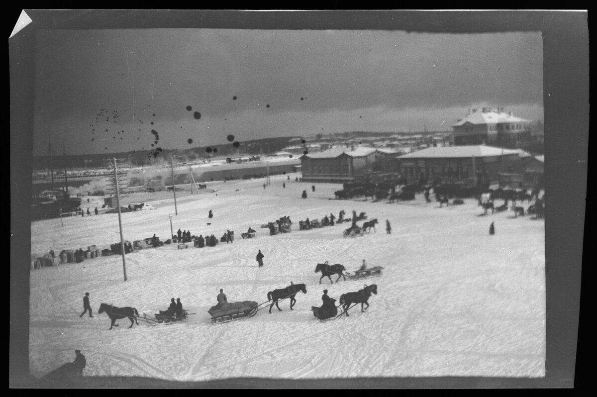 Hugo Simberg. Рыночная площадь. 1907 год.