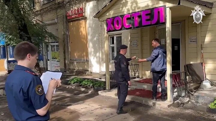 ОБЫСКИ В ХОСТЕЛАХ, КОТОРЫЕ СУЩЕСТВОВАЛИ ПОД КРЫШЕЙ "МИГРАНТСКОГО" ОПС. ФОТО: ТЕЛЕГРАМ-КАНАЛ СК РОССИИ
