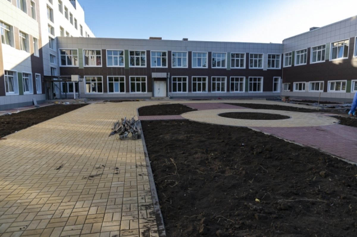   В Ростове к новому учебному году не успели отремонтировать аварийную школу