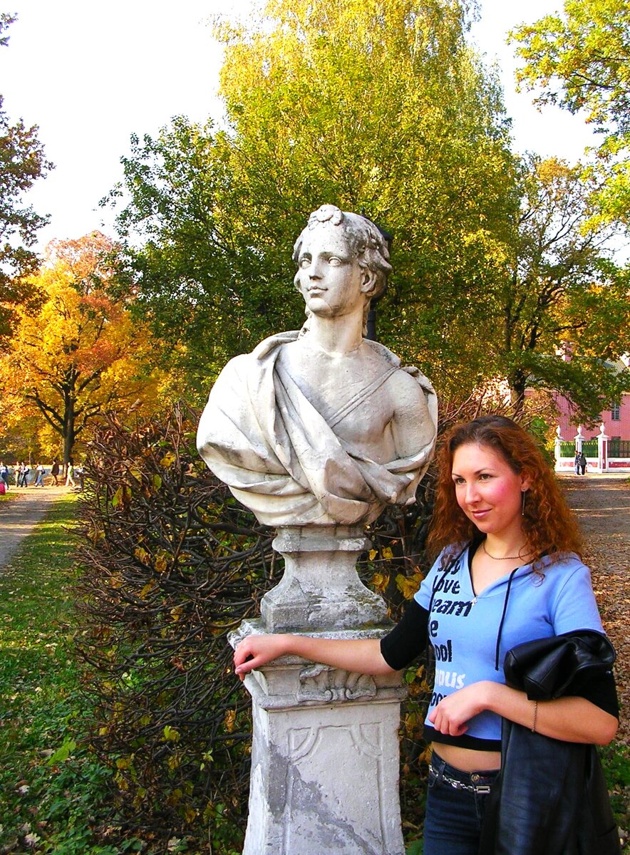 Фото автора, 2005 г. Парковые скульптуры усадьбе "Кусково", начало октября. Галерея фото