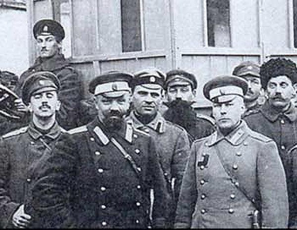 Генерал А. П.  Кутепов перед эмиграцией.