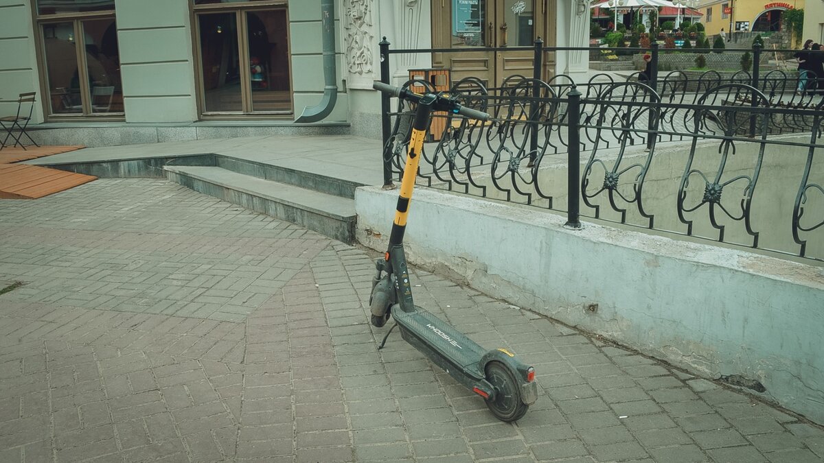     Инцидент случился на дворовой территории дома 57/4 на проспекте Победы в городе Юности.