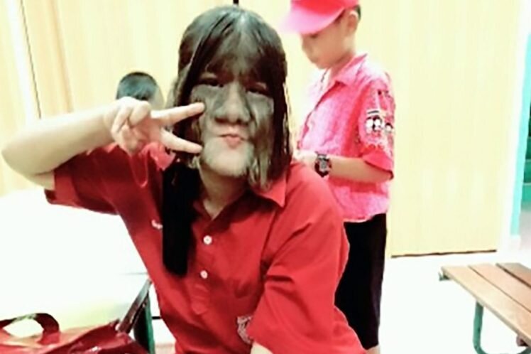 Особенная девушка, которая не грустит