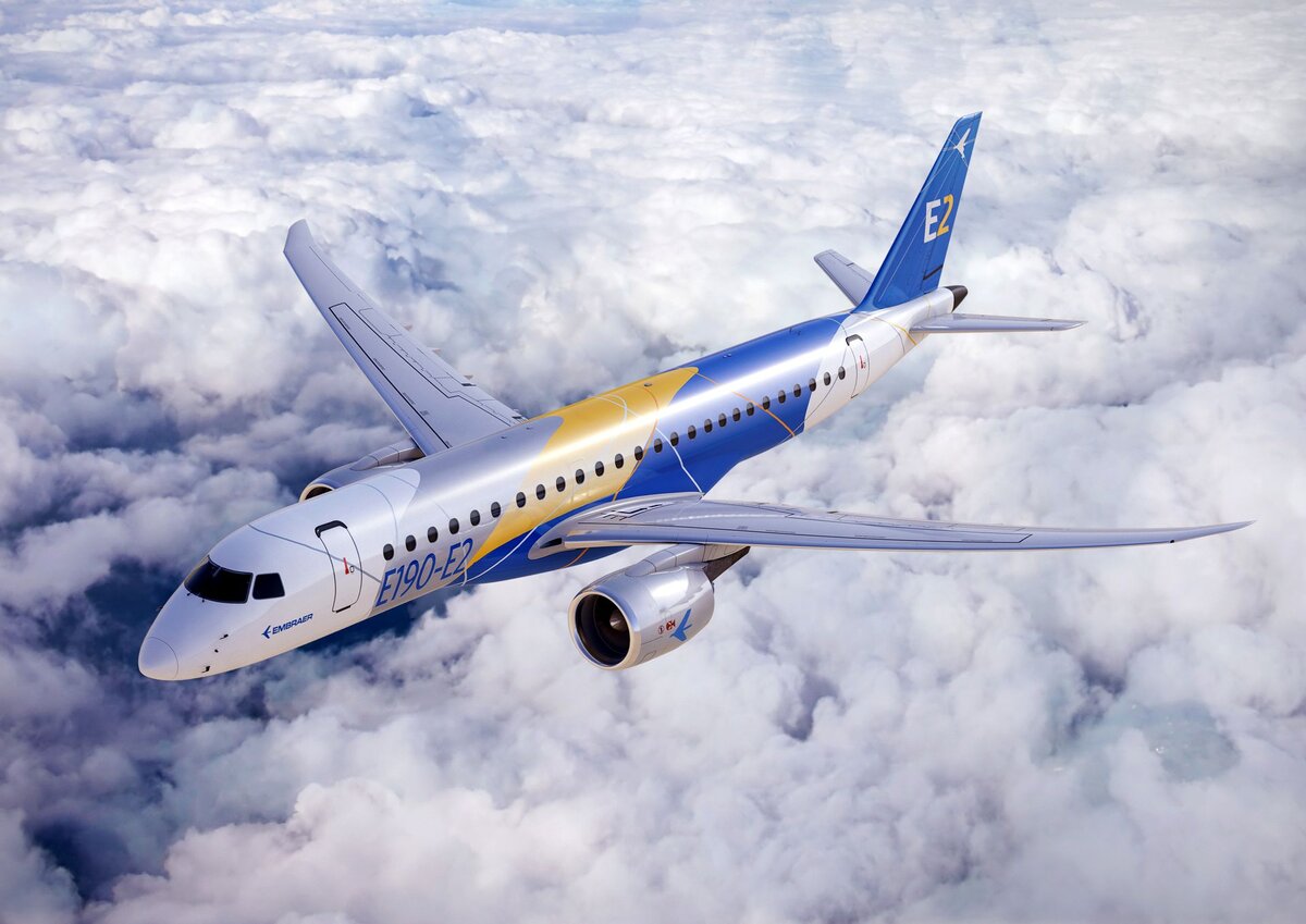 Embraer E190-E2 станет первым серийным самолётом второго поколения главного бразильского семейства E-Jets. В апреле 2018 года первый самолёт должен быть поставлен норвежской региональной авиакомпании Wideroe