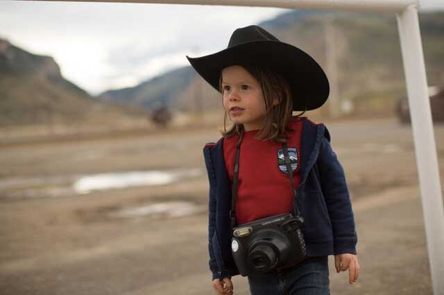    Hawkeye Huey (5лет) – фотограф  В 4 года отец Хьюи, фотограф National Geographic купил ему камеру, так как не хотел чтобы его сын фотографировал на смартфон.