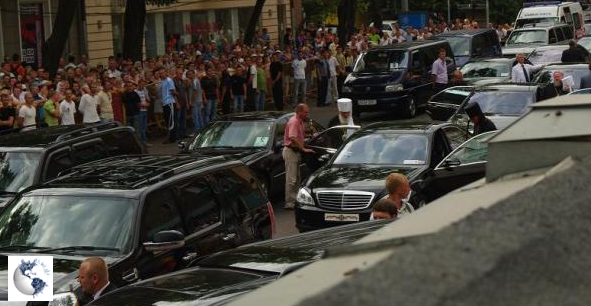 Ставь лайк если тоже считаешь что это уже хамство!