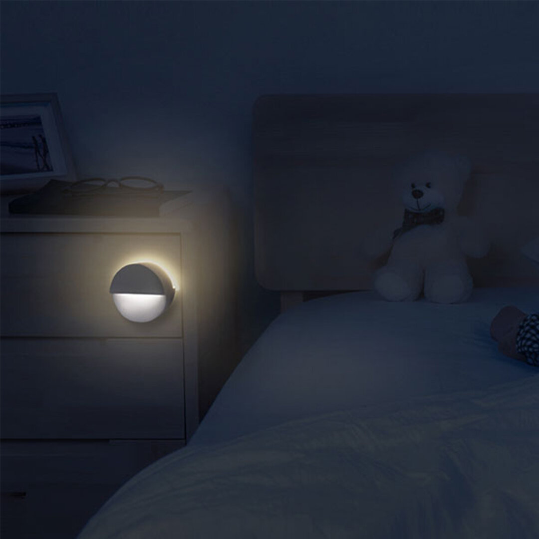 Ночник Xiaomi Mijia Philips Bluetooth Night Light. Комната ночью. Ночник good Night Smart Light какое приложение. Обзор ночника Philips Blue Night Light. Сида ночь