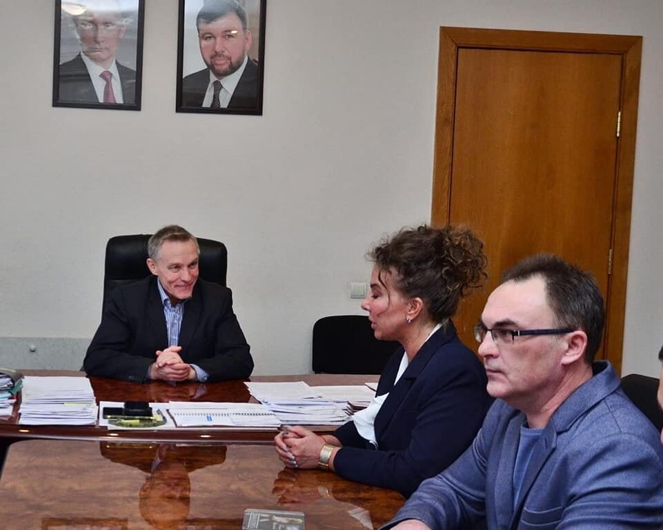  Александр Громаков, Анастасия Фрегатова и Николай Паялин в ДНР. Фото ВК Н. Паялина