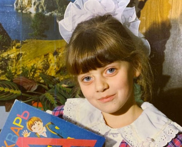 Ольга рапунцель в детстве фото
