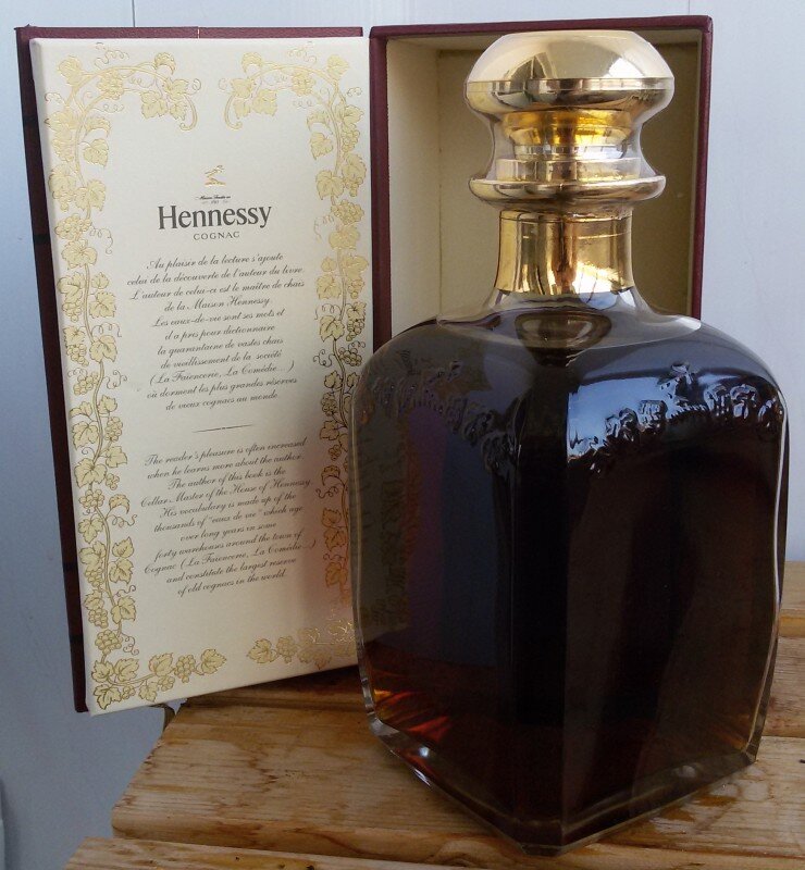 Hennessy коньячный дом