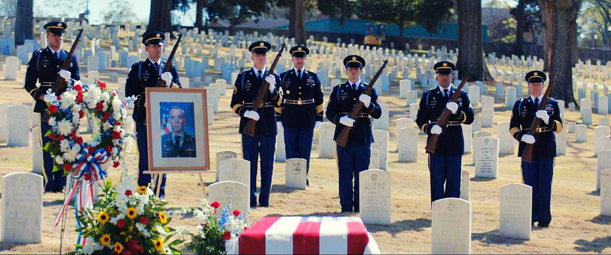 кадр из х/ф «Спасибо за вашу службу», реж. Джейсон Холл, 2017 г.