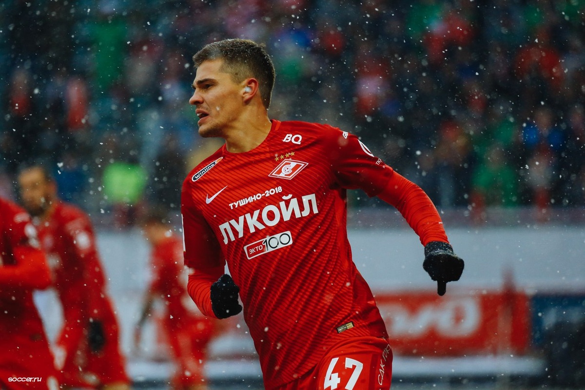 Роман Зобнин