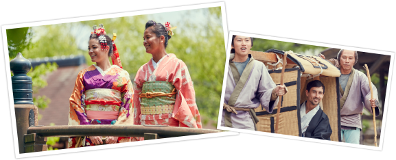 Люди в костюмах периода Эдо.