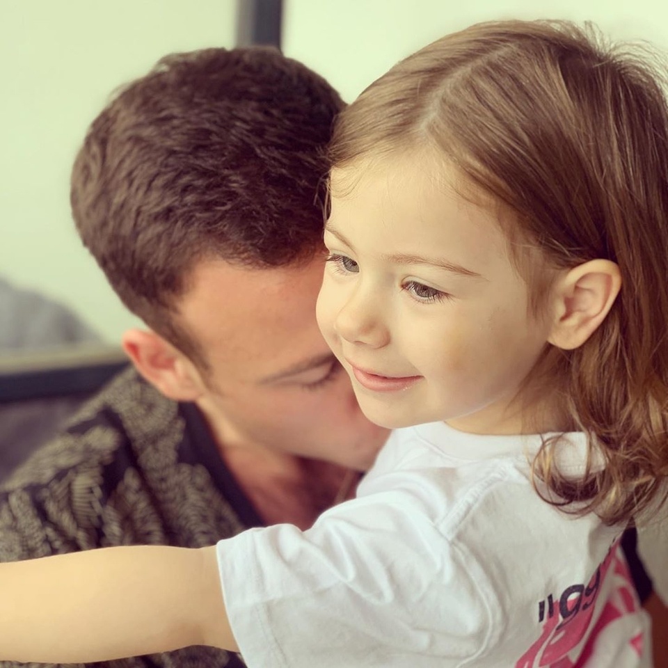 Валера объяснил, почему редко звонит дочке
​Фото: «Инстаграм»
