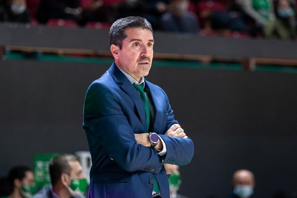 https://img-sport.business-gazeta.ru/images/5d/c8ce-8c8aef0b78fe4f8519c2273b66099e60.jpg