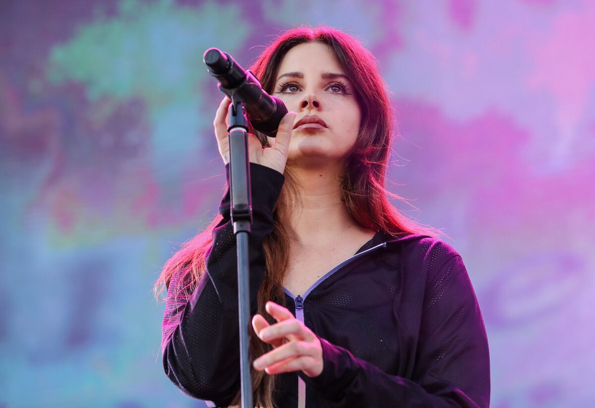 Skies lana del rey