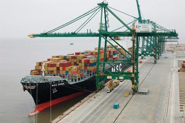 таможенное оформление судов. таможенное оформление судов. таможенное оформление судов. грузовые морские перевозки. таможенное судно тс-100.