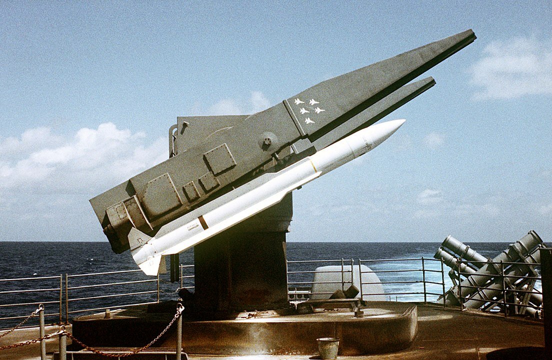 Автор: Don Muhm, USN - Этот медиафайл доступен в фондах Национального управления архивов и документации и каталогизирован под идентификатором ARC 6379868., Общественное достояние, https://commons.wikimedia.org/w/index.php?curid=423334