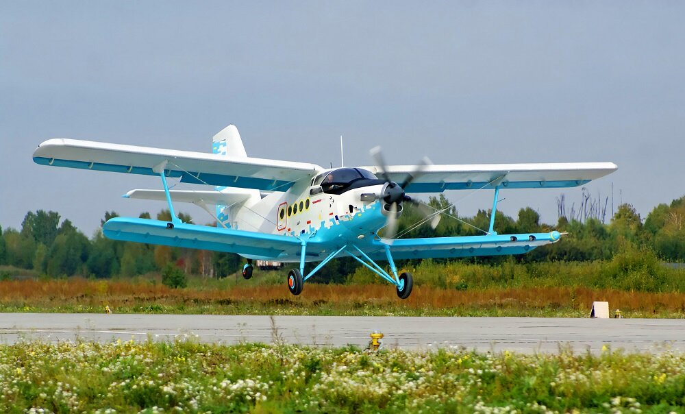 Лёгкий самолёт «Легенда-570»  📷
