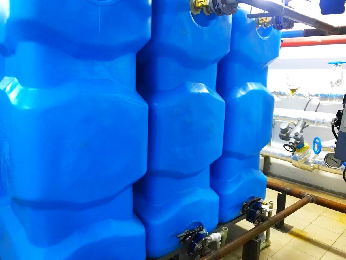 Емкость 1500 литров