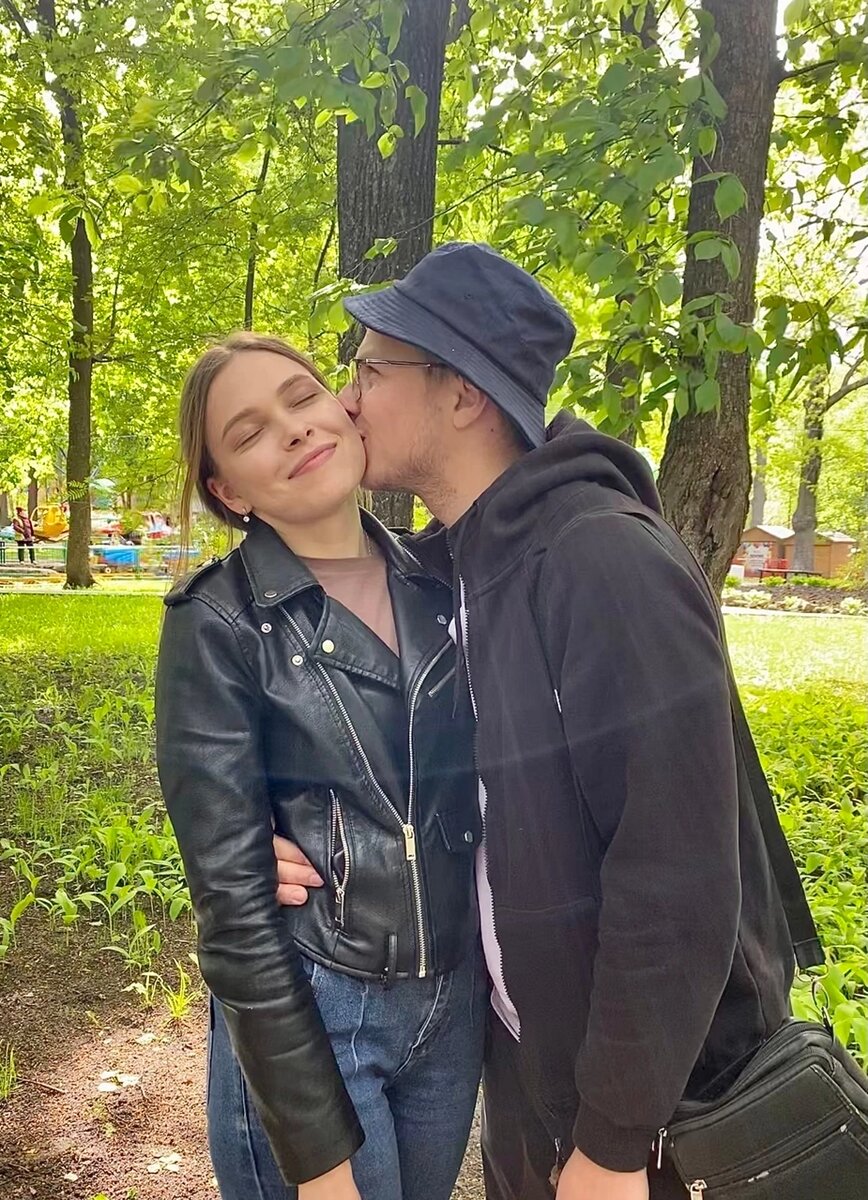 Я и мой молодой человек ещё 2 месяца назад