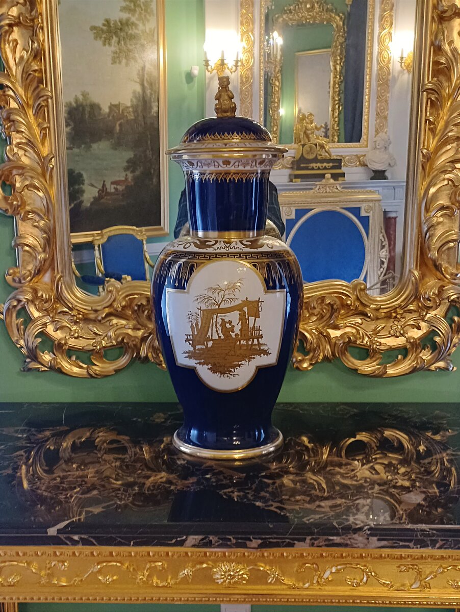    chinoiserie. 1799. .  . ..