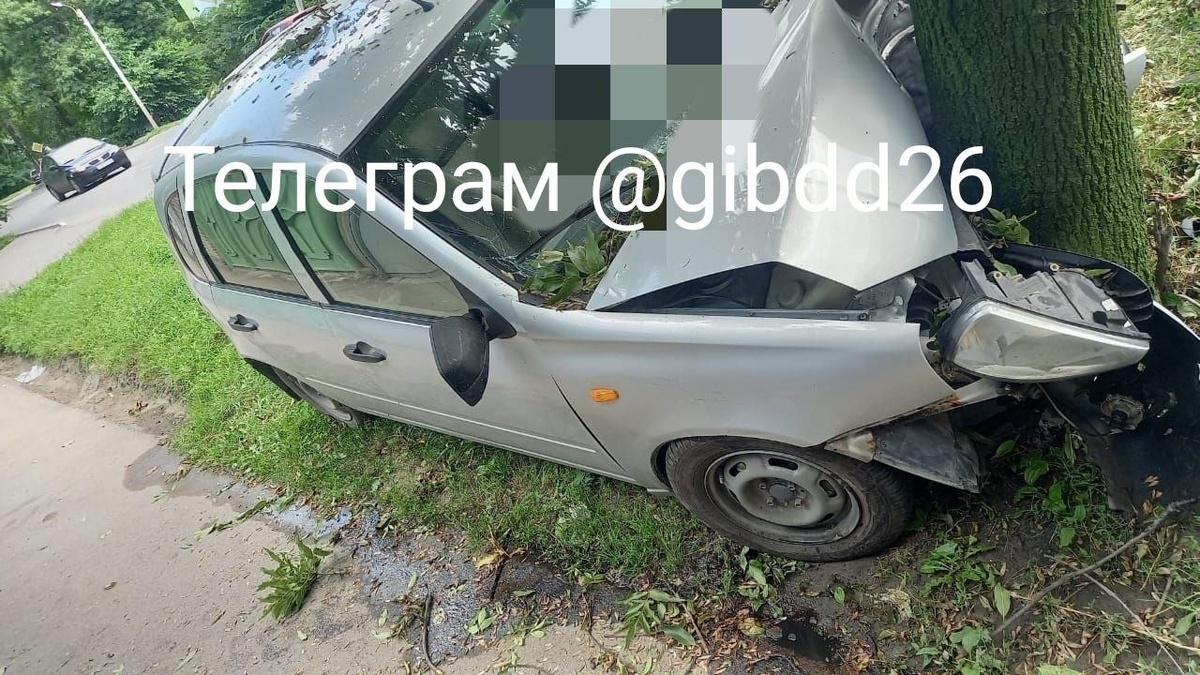     В Ессентуках пенсионерка, у которой случился сердечный приступ, спровоцировала ДТП, сообщили в региональном УГИБДД.