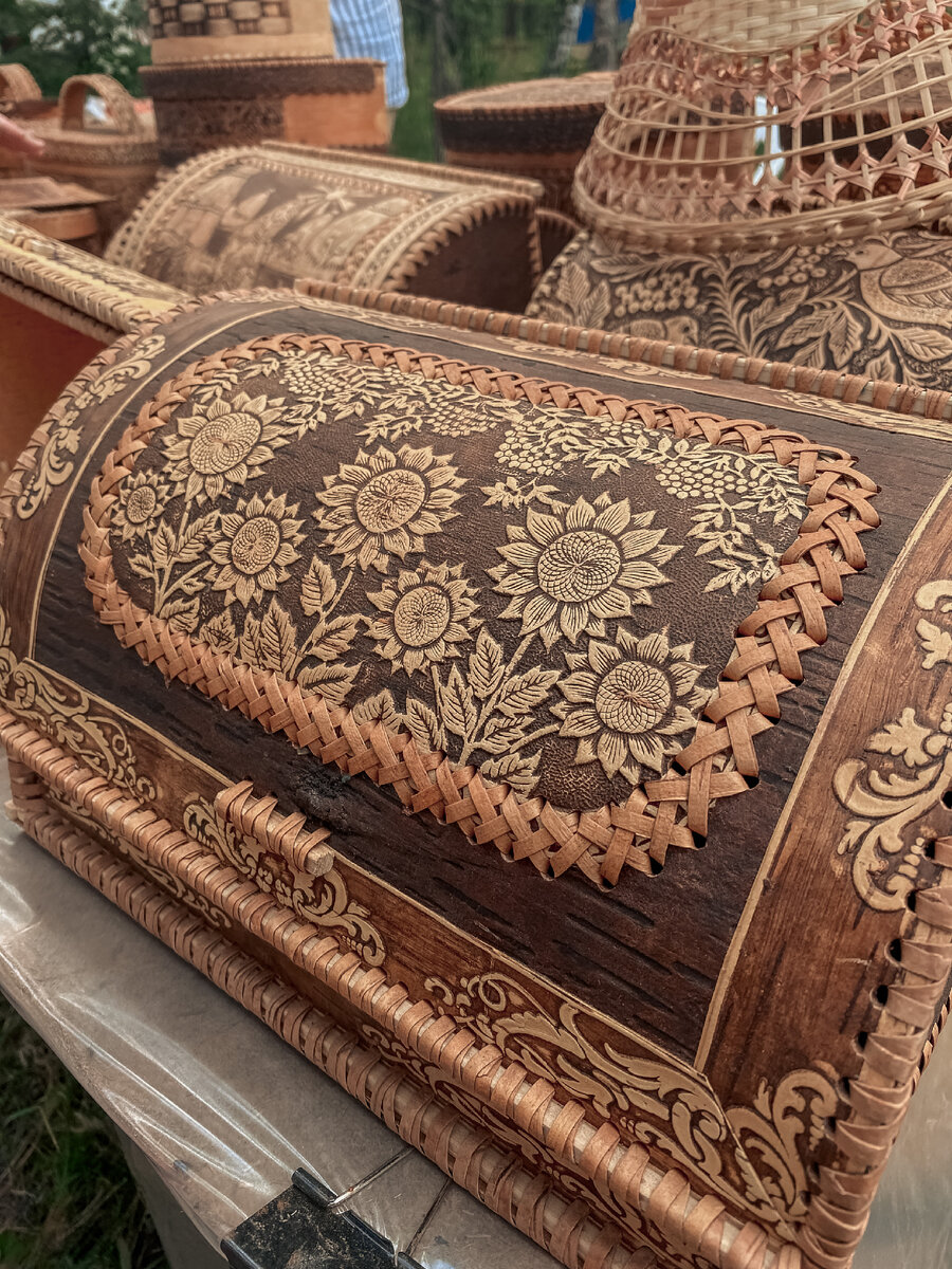 Хлебница, ручная работа.