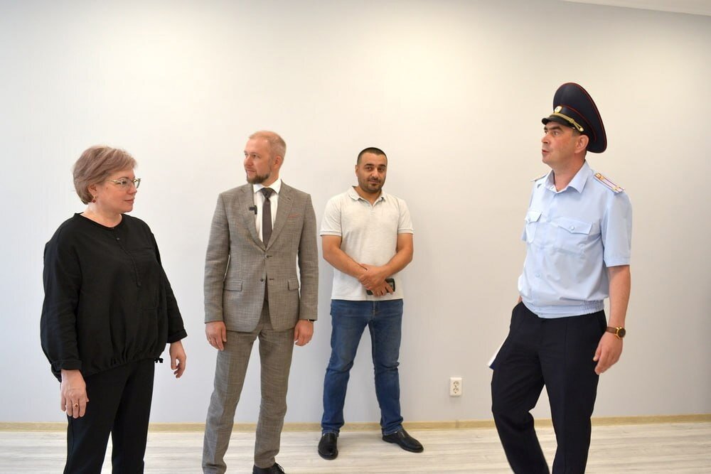    Мэрия Нефтеюганска помогла полиции с приобретением служебных помещений для участковых-уполномоченных