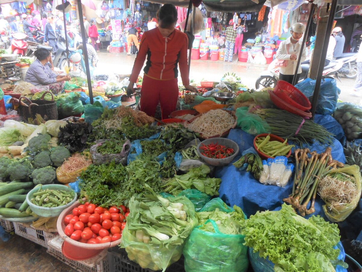 Free Images : woman, city, dish, vendor, produce, bazaar, market, marketplace, p