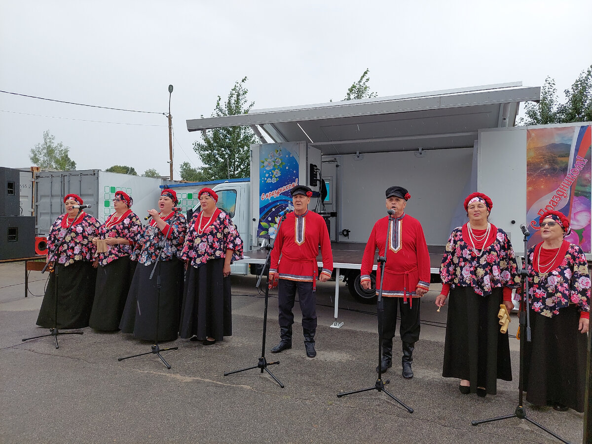 Народный хор «Лейся песня»