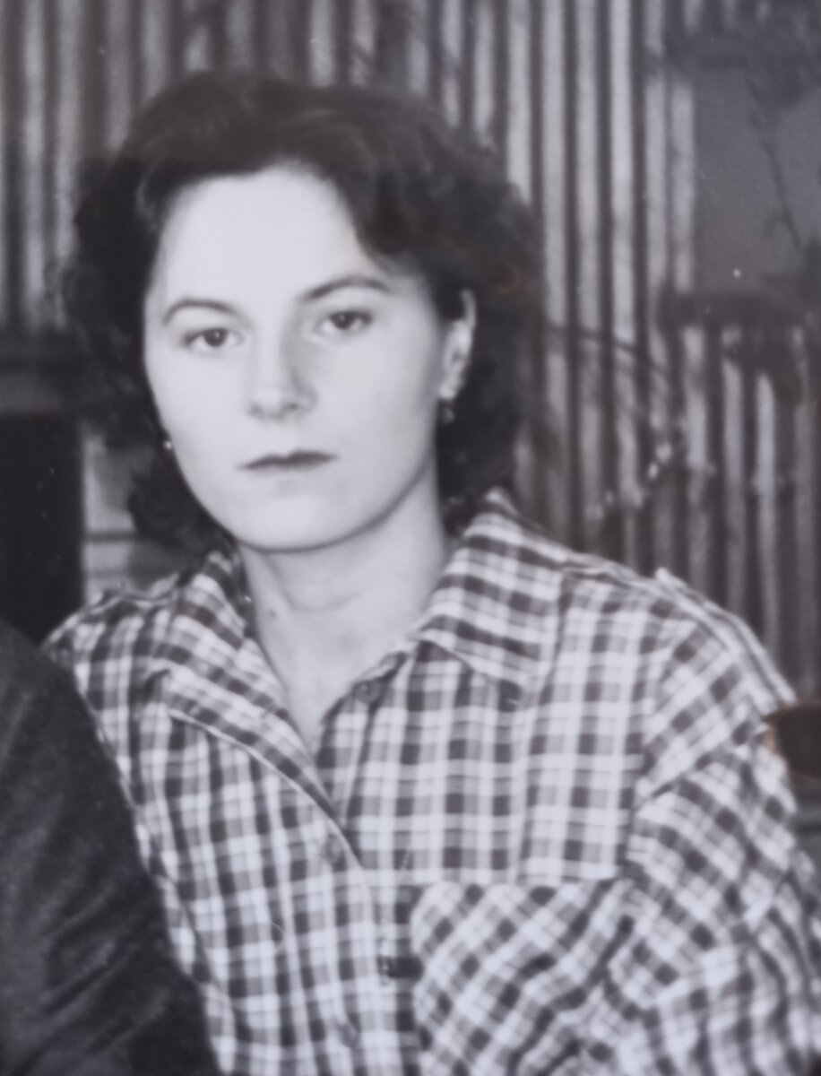 40 лет🤦‍♀️😊