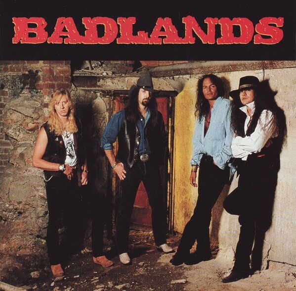 группа BADLANDS 1991 - слева направо: Джефф Мартин, Грег Чейссон, Рэй Гиллен и Джейк И Ли 