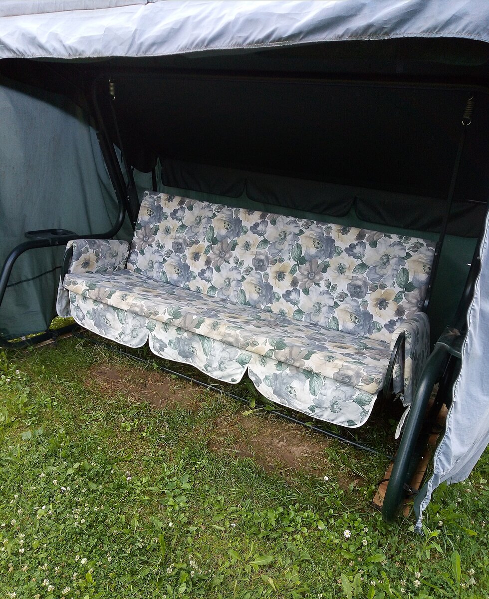 Фото автора. Качели. 