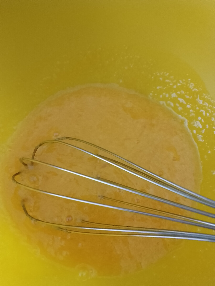 Желтки с сахаром