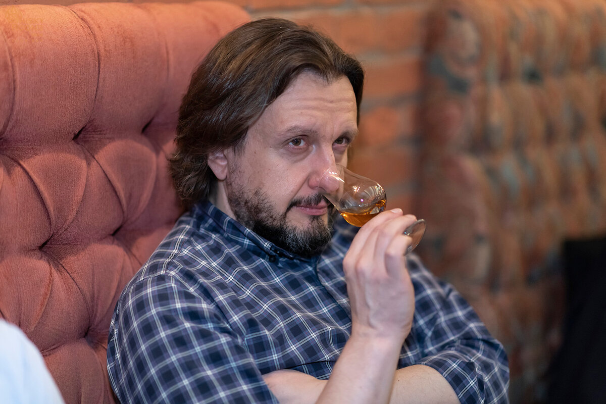 А является ли автор виски снобом?