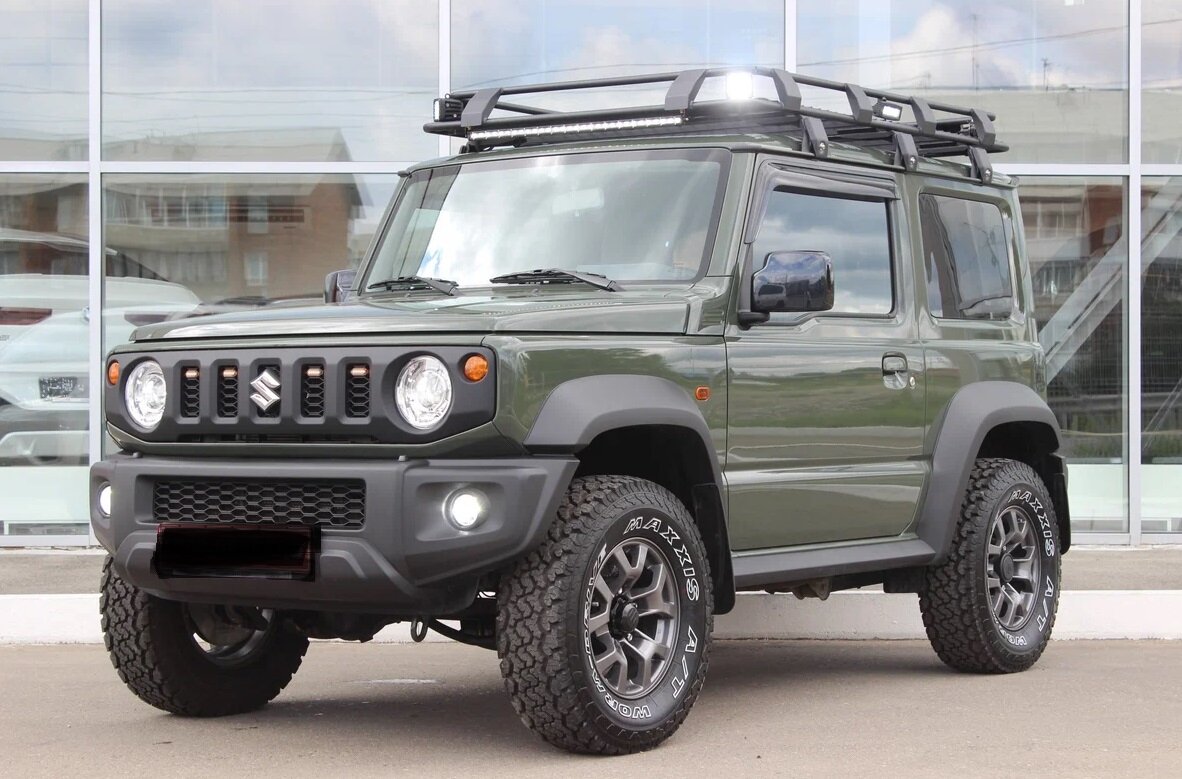 Сузуки Джимни.