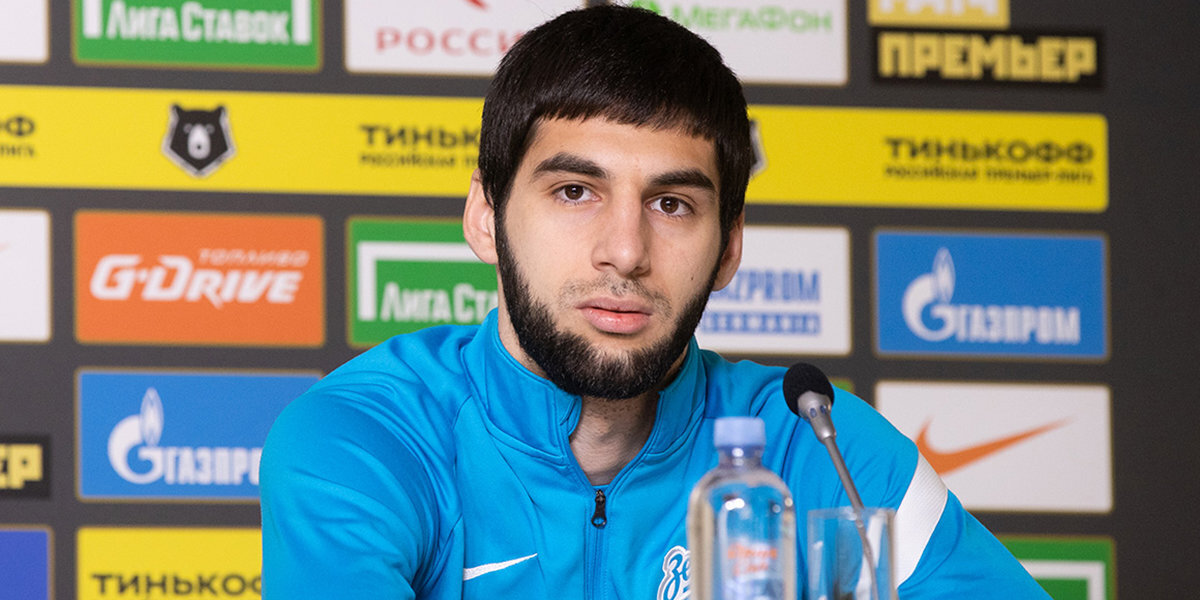 Опровержение от «Спартака», Возвращение в РПЛ, Уход из ЦСКА и «Зенита»: последние трансферные новости РПЛ. Главное, что случилось на российском трансферном рынке.-3