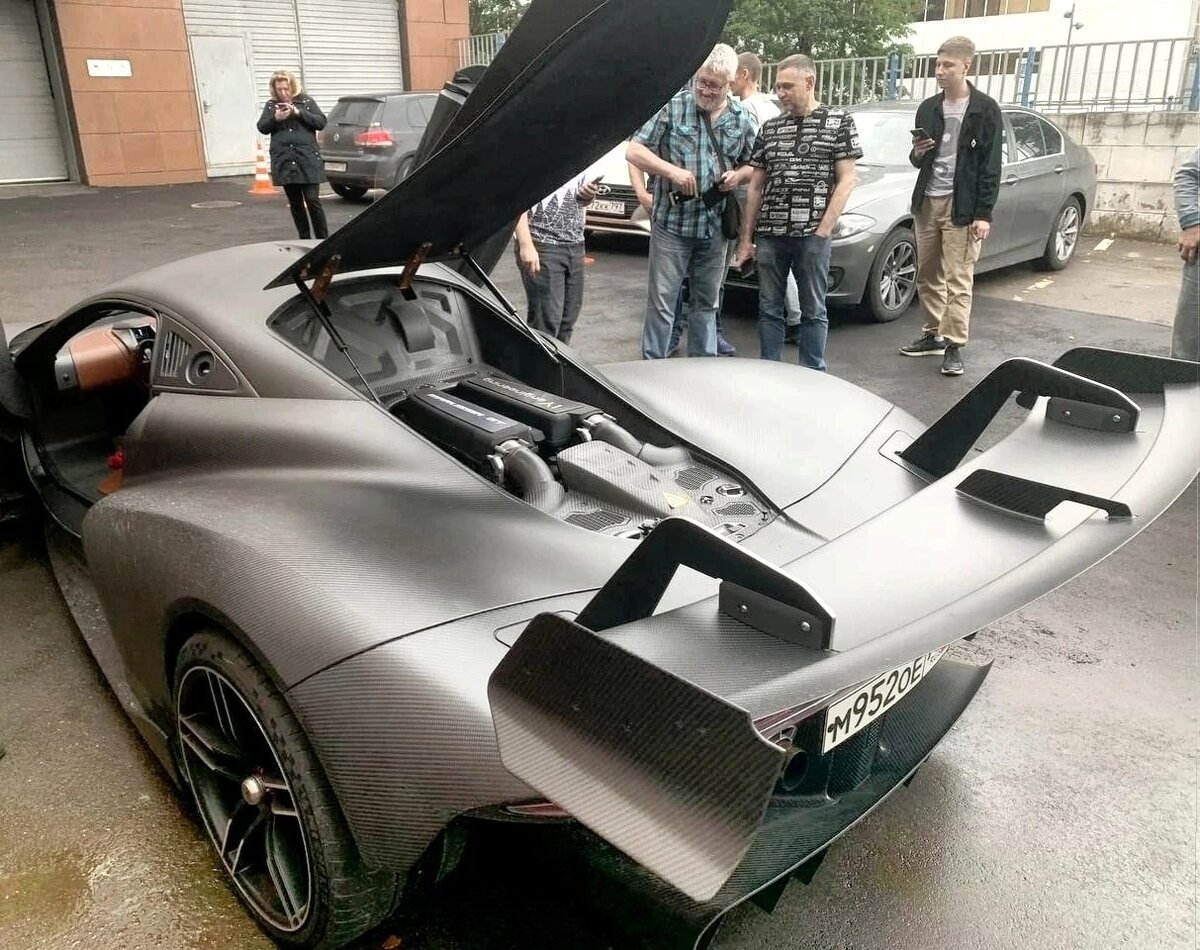    Первые фото российского спорткара Rossa