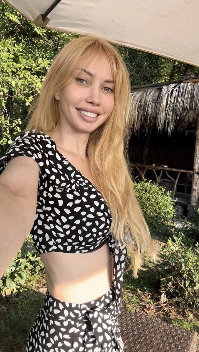 модель Алена Симонова 
