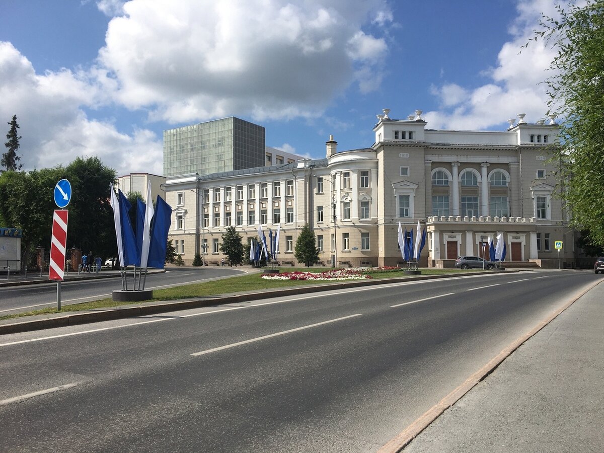 Тюменский индустральный университет (ТИУ) в наши дни