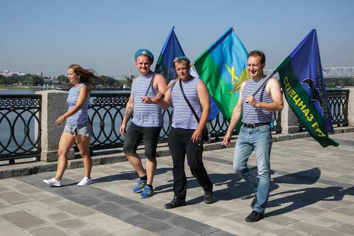 С Днем ВДВ! Прикольные Мультики про Десантников. Мультики про ВДВ. Прикольные Му — Video | VK