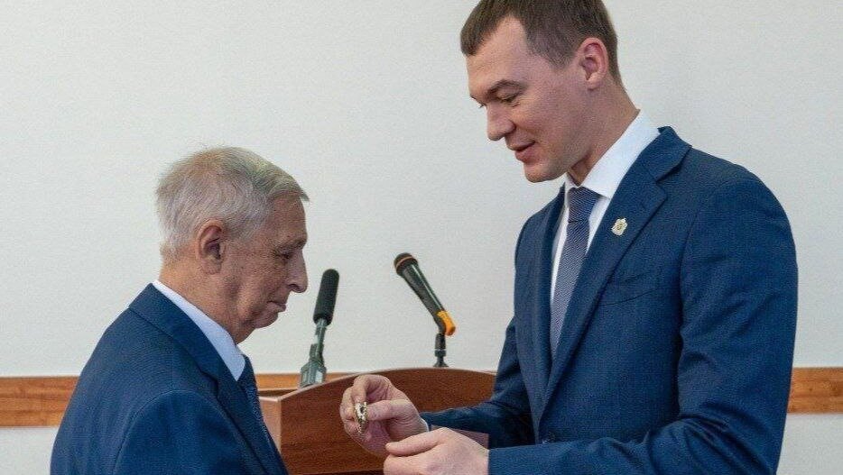     Советский и российский экономист, научный руководитель Института экономических исследований ДВО РАН, член президиума Дальневосточного отделения РАН, доктор экономических наук, профессор, Заслуженный деятель науки Хабаровского края скончался после продолжительной болезни на 76-м году.