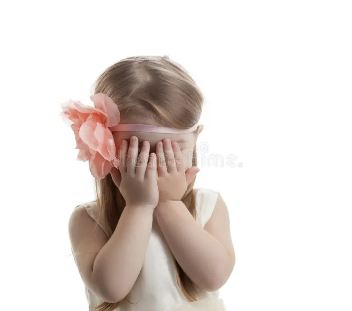 ребенок с закрытыми глазами картинки