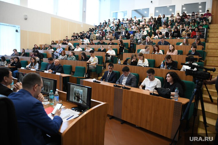    Власти РФ внедряют новую программу высшего образования