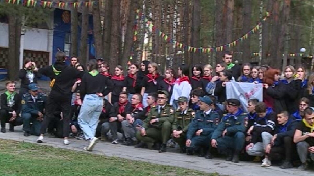    100 курских студентов стали участниками профильной смены лагеря "Лидер – 2023"