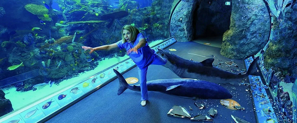 Кадр из фильма "Аквариум мертвецов" / Aquarium of the Dead (2021), режиссёр Гленн Миллер