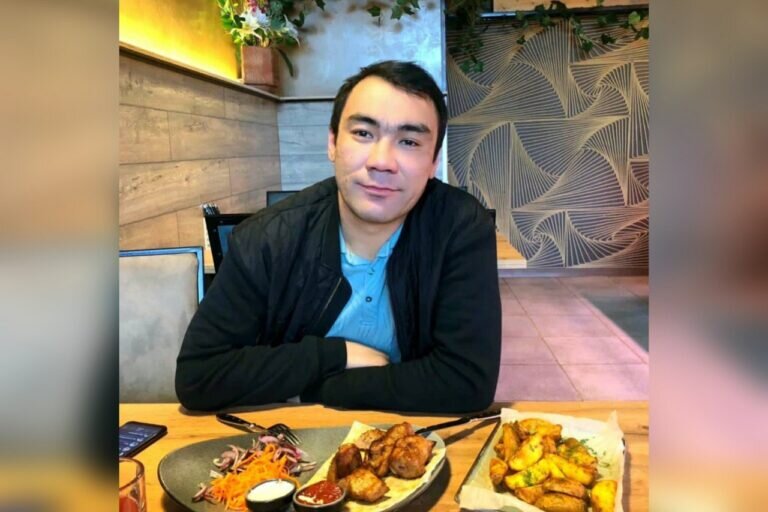    В Орске разыскивают молодого человека со шрамом над левой бровью Марина Шарт