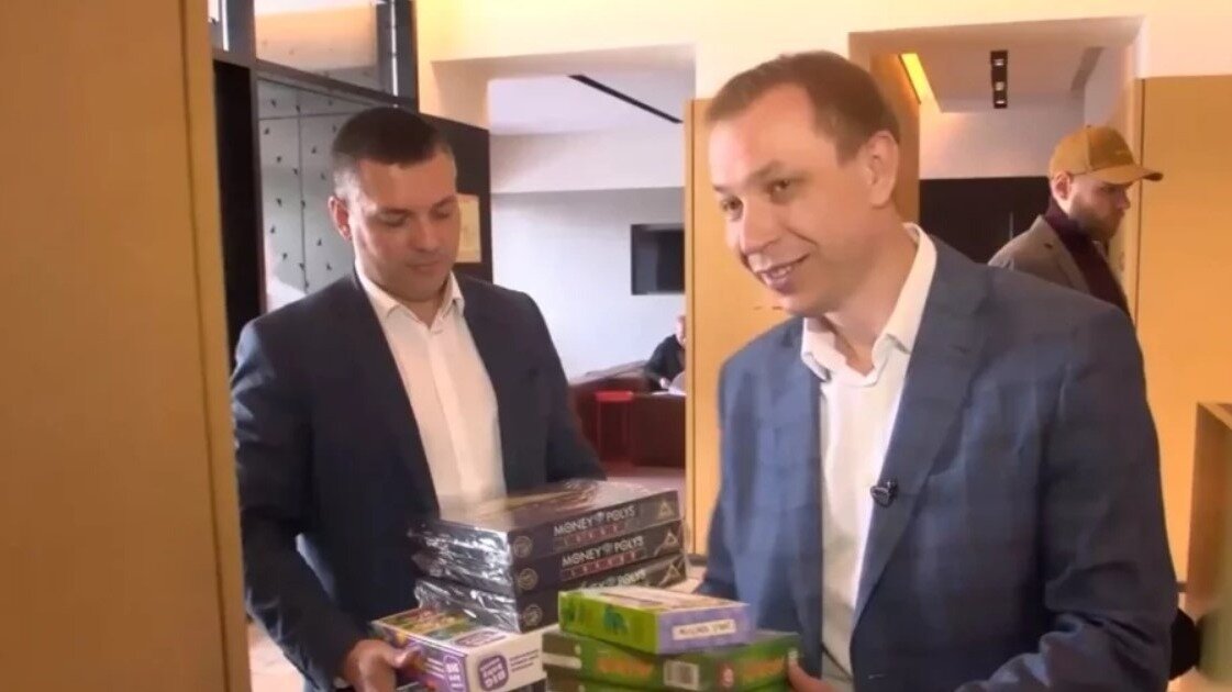     Андрей Чечерин занял пост нового заместителя губернатора Нижегородской области после ухода Давида Мелик-Гусейнова. Об этом сообщили в региональном министерстве кадровой политики.